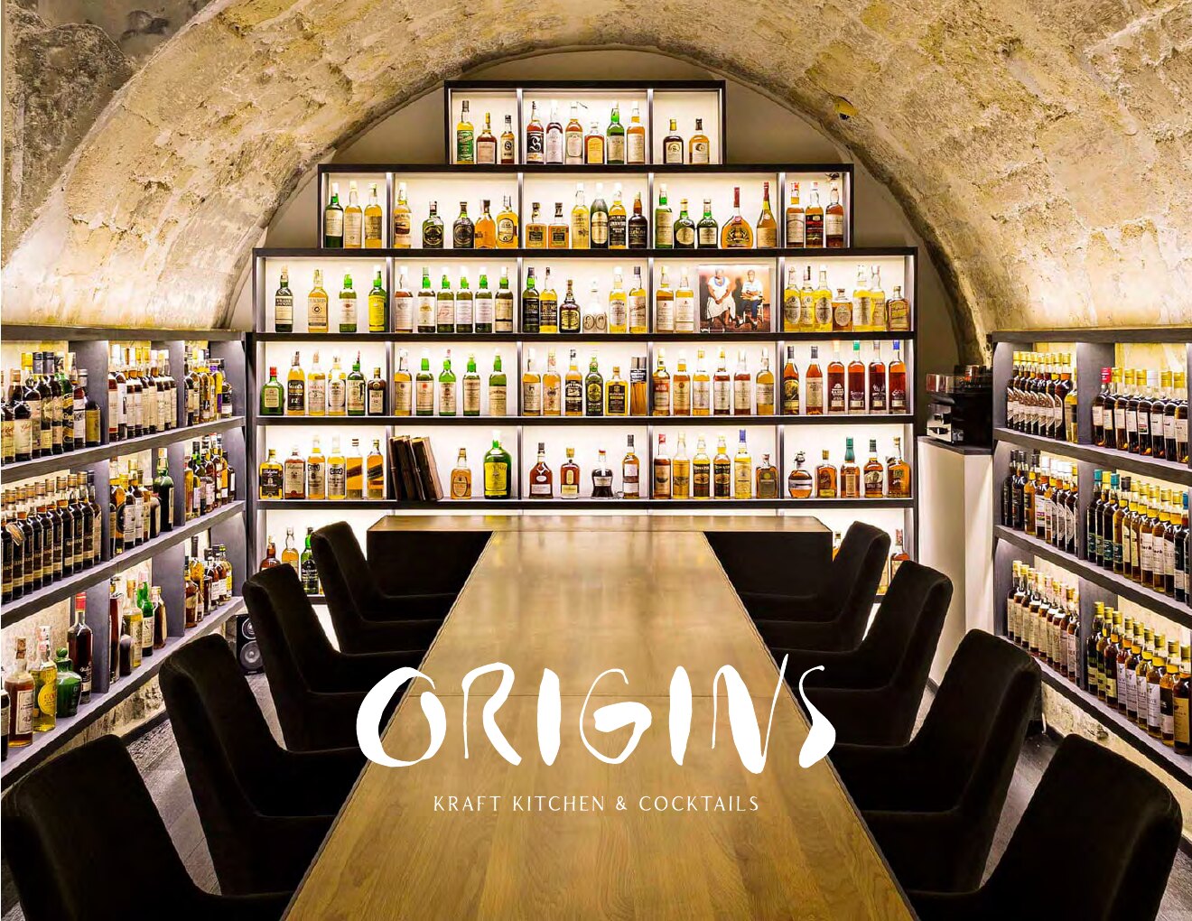 La salle voûtée du restaurant Origins à Cognac